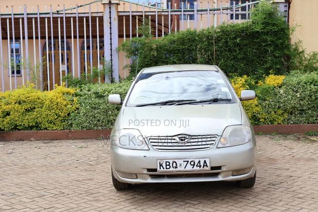 Toyota Corolla 2004 Silver