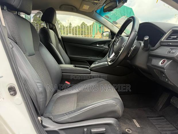 Honda Insight 2019 White