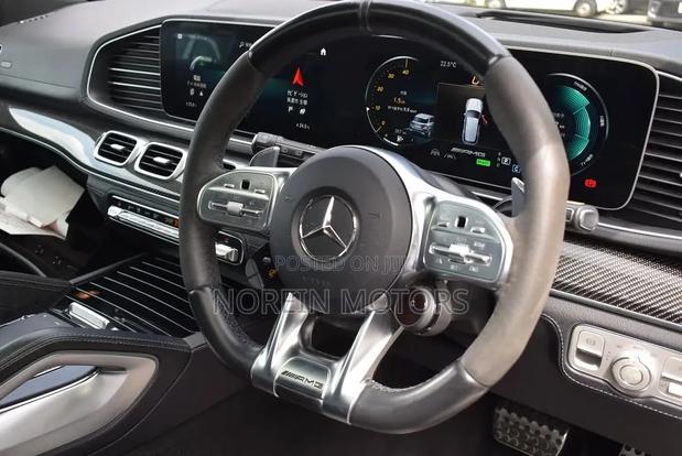 Mercedes-Benz GLE-Class 2023 Off white