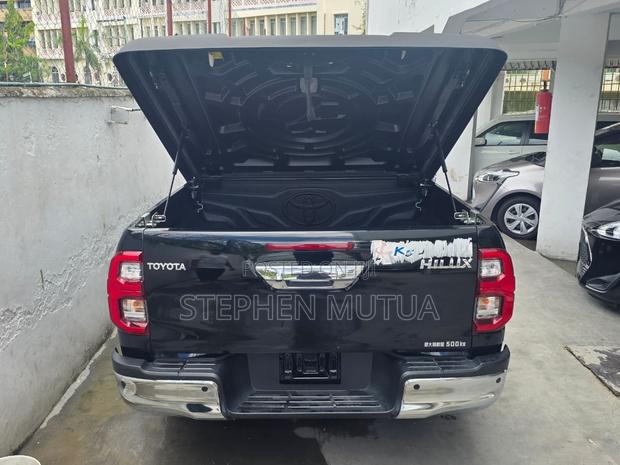 Toyota Hilux Revo Double Cab Deisel 2.4 AWD 2021 Black