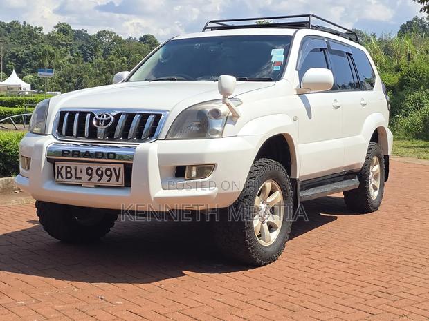 Toyota Land Cruiser Prado 2004 White