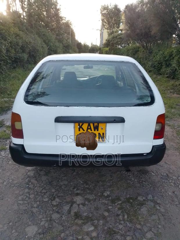 Toyota Corolla Hatchback 2001 White