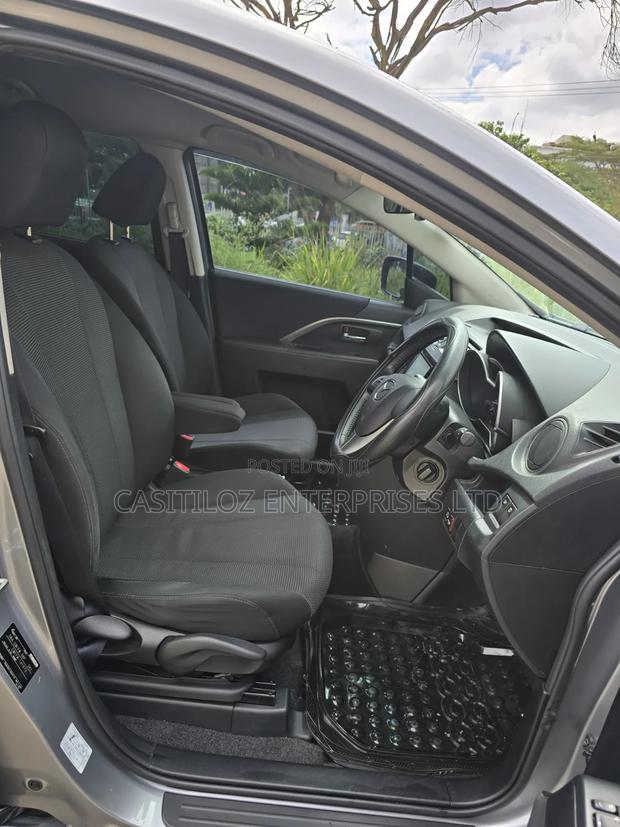 Mazda Premacy 2017 Gray