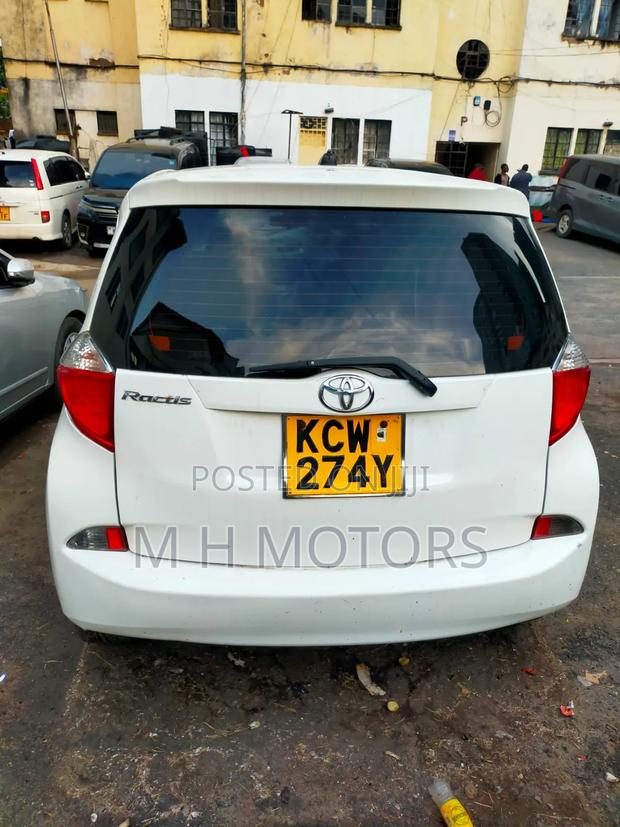 Toyota Ractis 2013 White