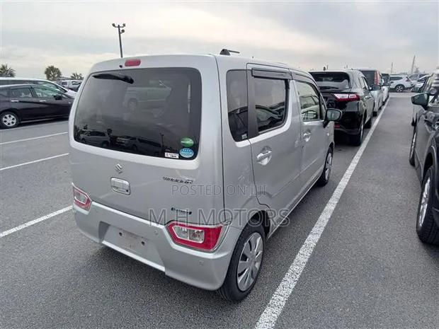 Suzuki Wagon R 660 Hybrid Turbo FWD 2021 Silver