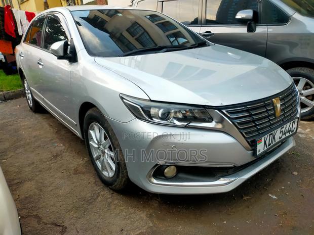 Toyota Premio 1.8 FWD 2016 Silver