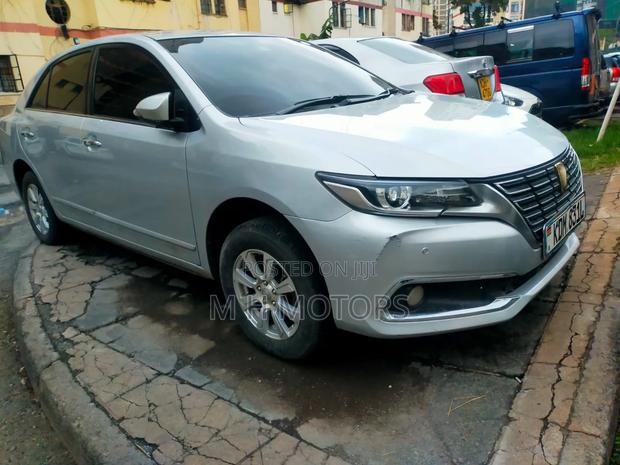 Toyota Premio 1.8 FWD 2016 Silver
