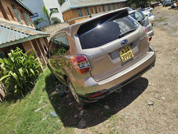 Subaru Forester 2014 Brown