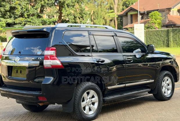 Toyota Land Cruiser Prado 2.8 D-4D 2015 Black