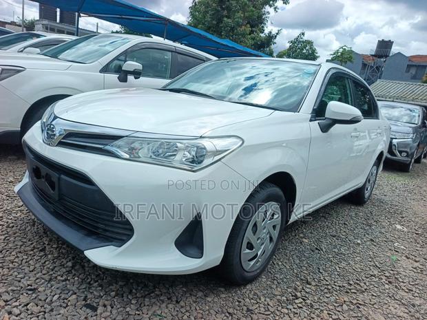 Toyota Axio 1.5 G 4WD 2019 White