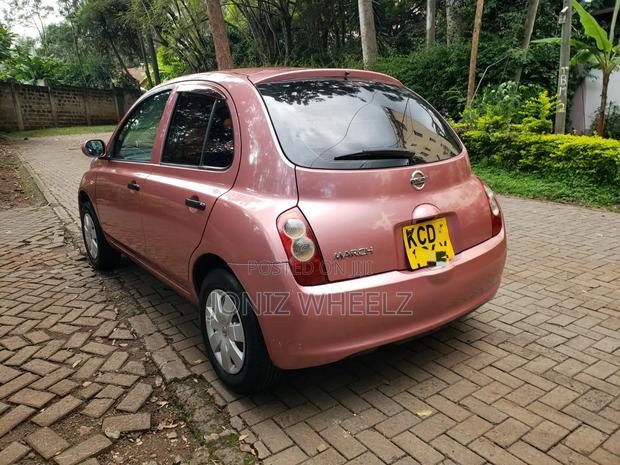 Nissan March 1.2 FWD 2008 Pink