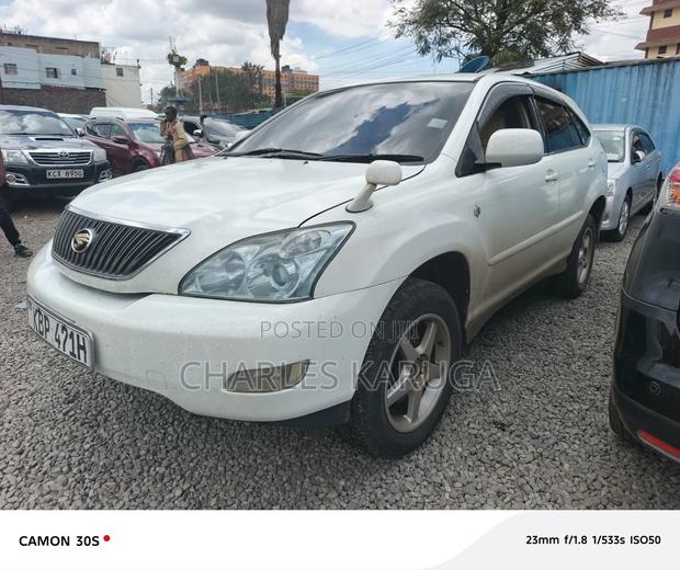Toyota Harrier 2005 White