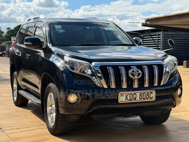 Toyota Land Cruiser Prado 2016 Black