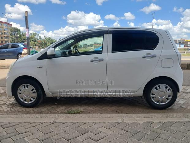 Daihatsu Mira 2016 White