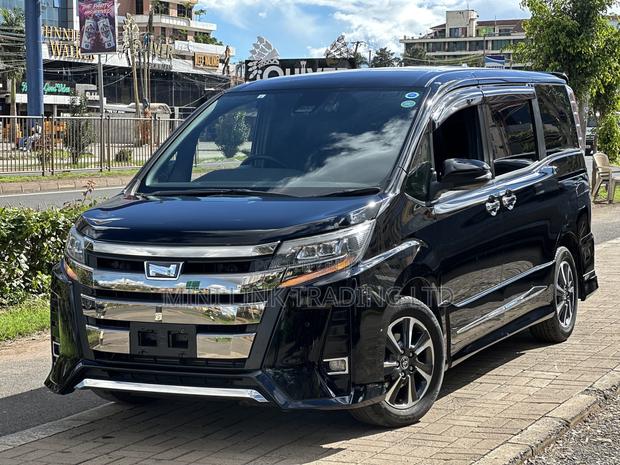 Toyota Noah 2.0 FWD (7 Seater) 2019 Black
