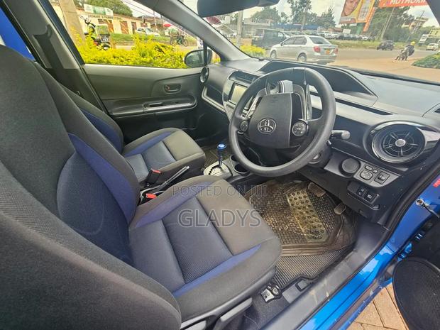 Toyota Aqua 2018 Blue