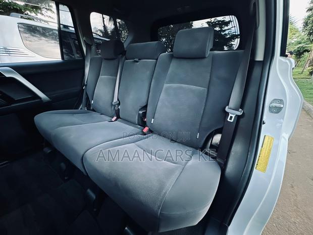 Toyota Land Cruiser Prado 2.8 D-4D 2016 White