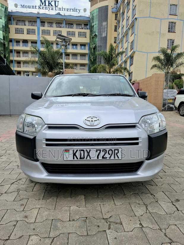 Toyota Probox 2020 Silver