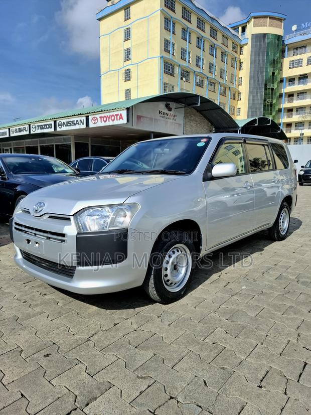 Toyota Succeed 2020 Silver
