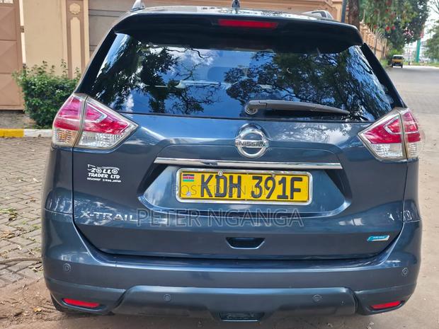 Nissan X-Trail 2.0 Petrol AWD 2014 Blue