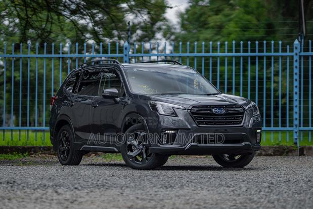 Subaru Forester 2022 Gray