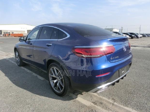 Mercedes-Benz GLC-Class 2019 Blue