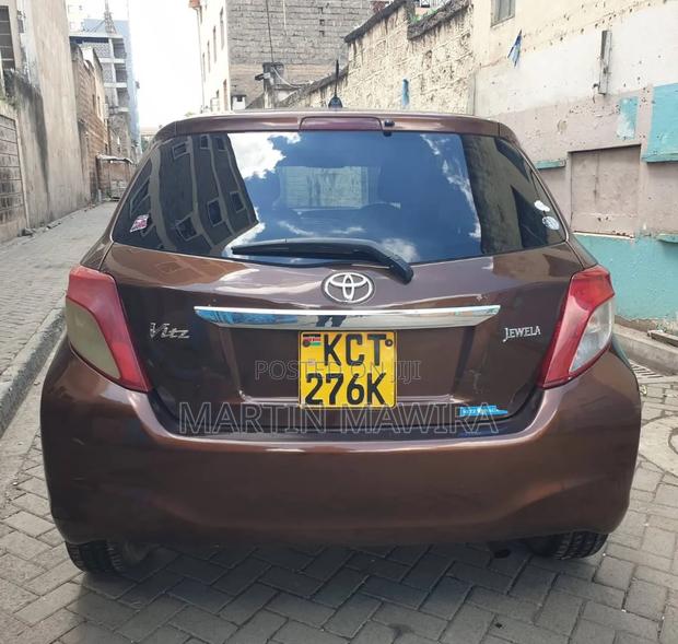 Toyota Vitz 2012 Brown