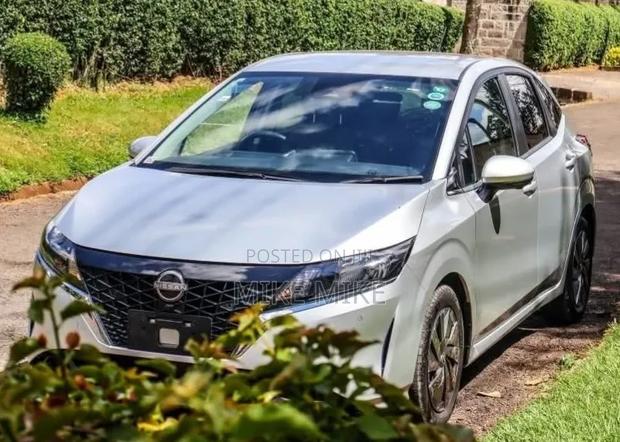 Nissan Note 1.2 Hybrid 2018 Silver