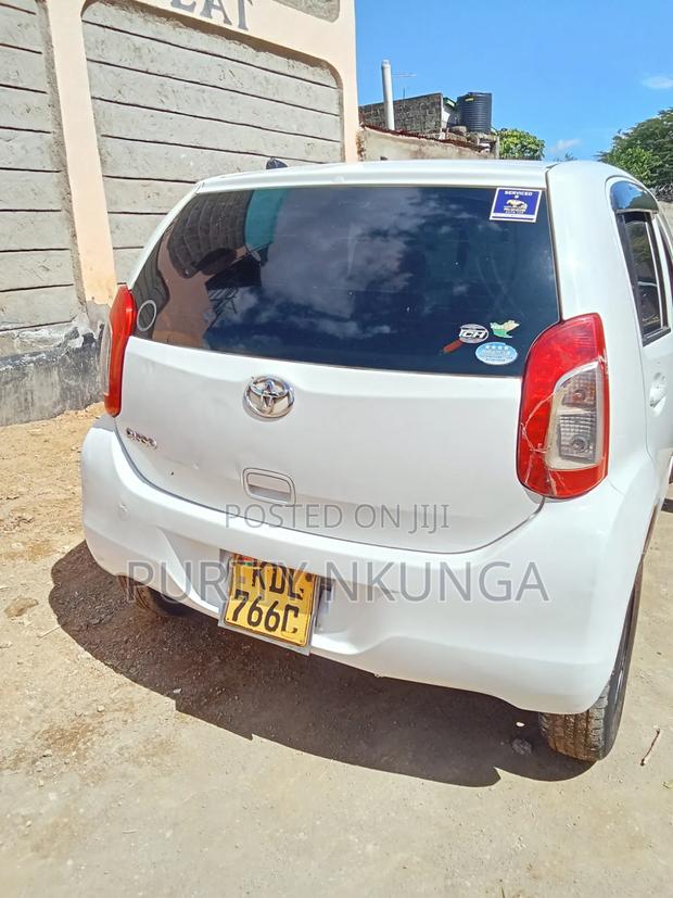 Toyota Passo 2016 White