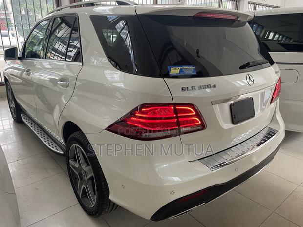 Mercedes-Benz GLE-Class GLE 350d 4MATIC 2019 White