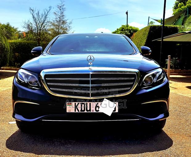 Mercedes-Benz E400 2018 Blue
