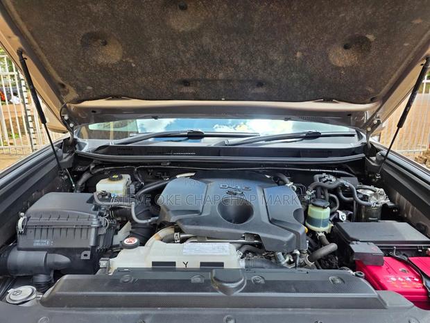 Toyota Land Cruiser Prado 3.0 190hp 2021 Silver