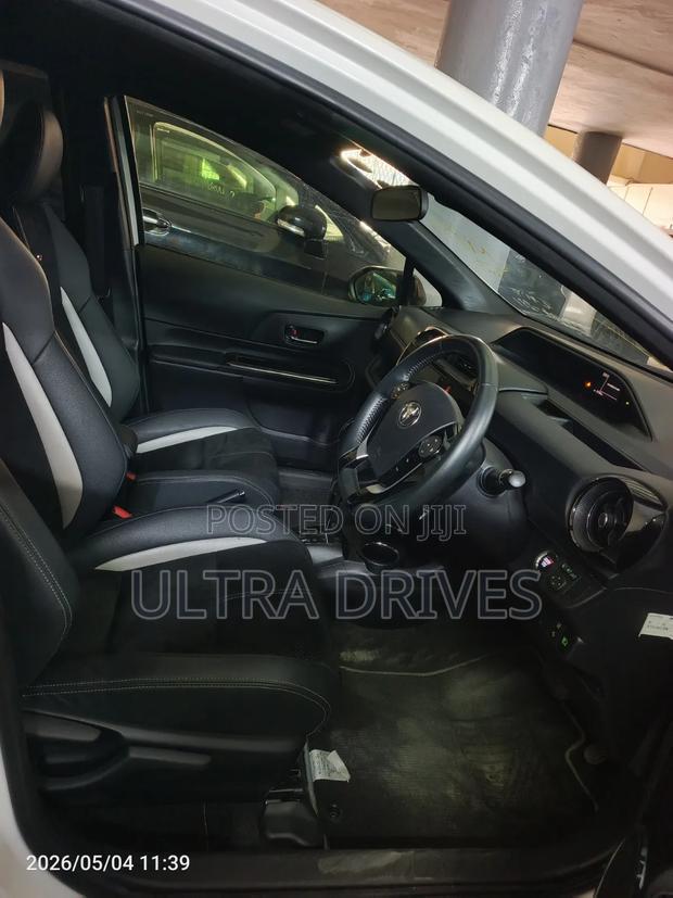 Toyota Aqua 2020 White