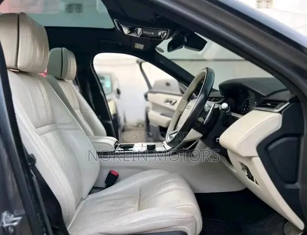Land Rover Range Rover Velar 2019 Gray