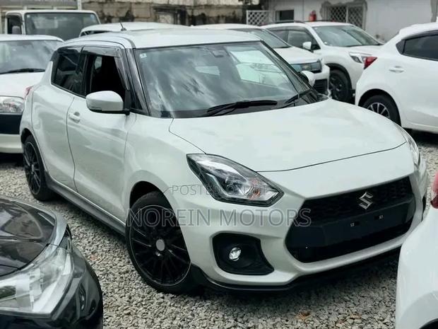 Suzuki Baleno 2018 White