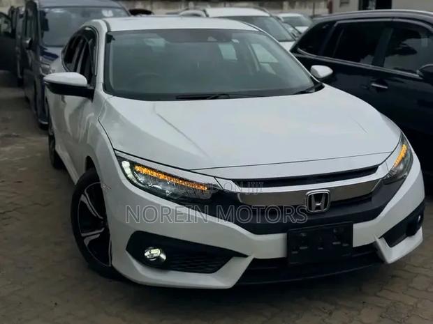 Honda Civic 2019 White
