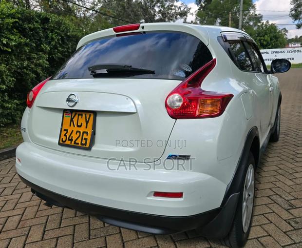 Nissan Juke 2012 White