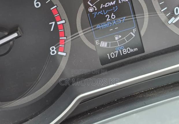 Mazda Premacy 2017 Silver