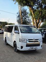 Toyota HiAce 2014 White for sale