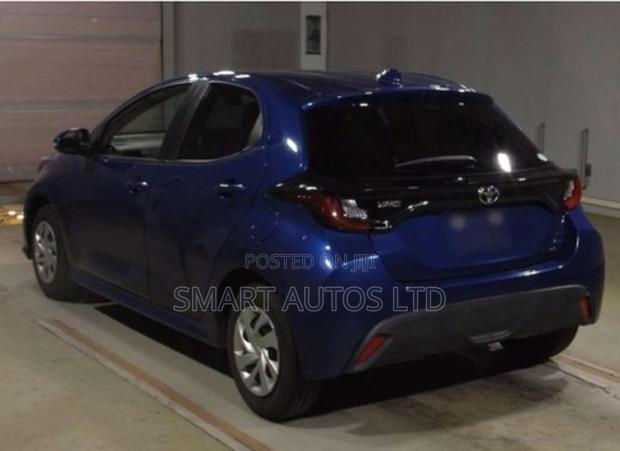 Toyota Yaris 2020 Blue