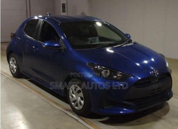 Toyota Yaris 2020 Blue