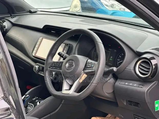 Nissan Kicks 2020 Matt Black