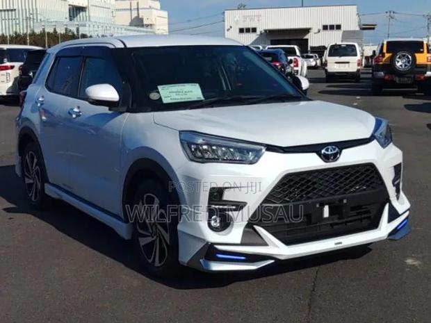Toyota Raize 1.0 FWD 2020 White