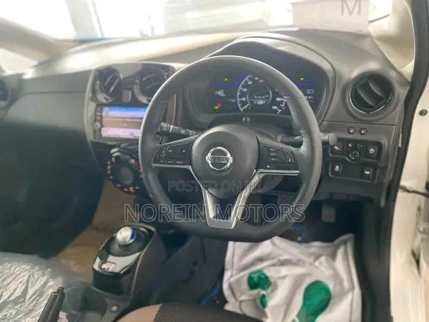 Nissan Note 2018 White