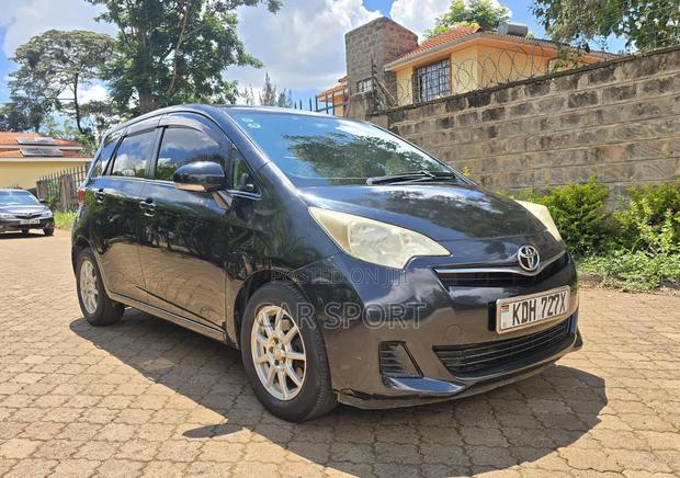 Toyota Ractis 2014 Black