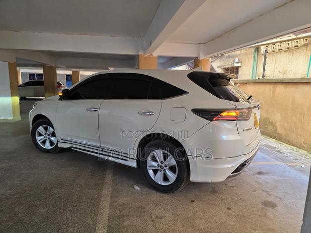 Toyota Harrier 2013 White