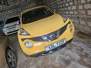 Nissan Juke 2016 Yellow for sale
