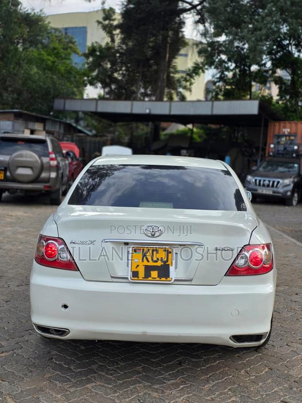Toyota Mark X 2010 White