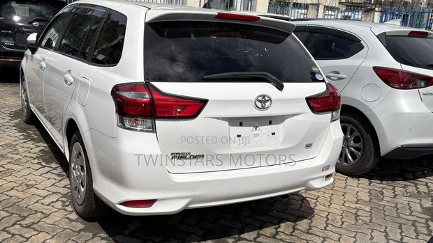 Toyota Corolla Fielder 1.5 Petrol FWD 2019 White