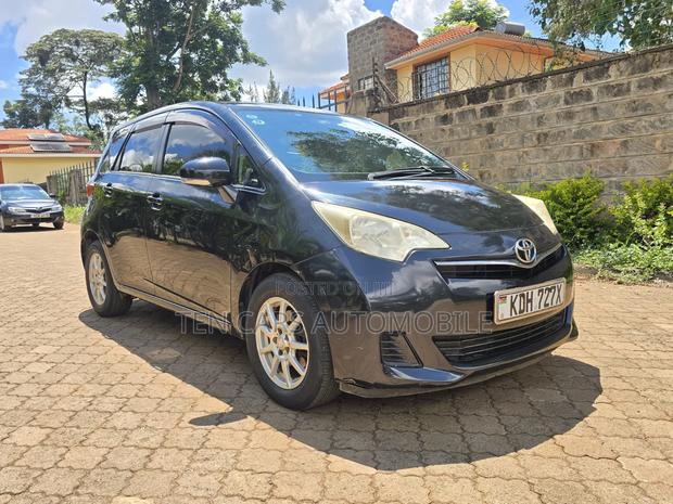 Toyota Ractis 2014 Black